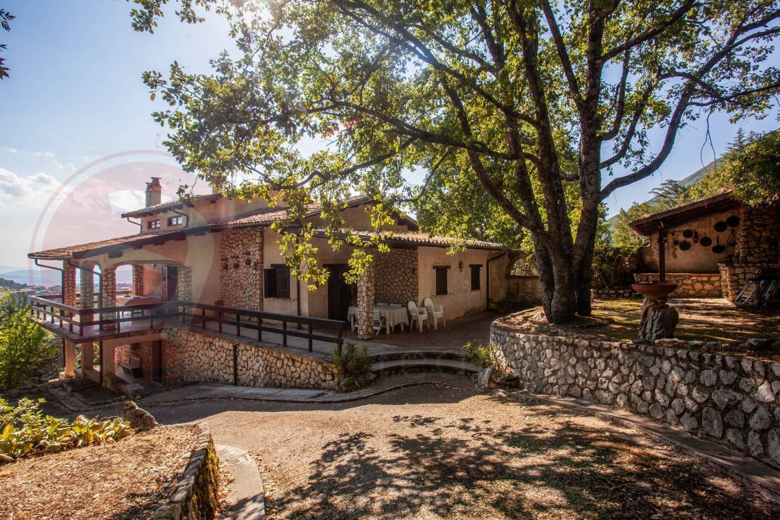 Casa indipendente in vendita a Campoli Appennino
