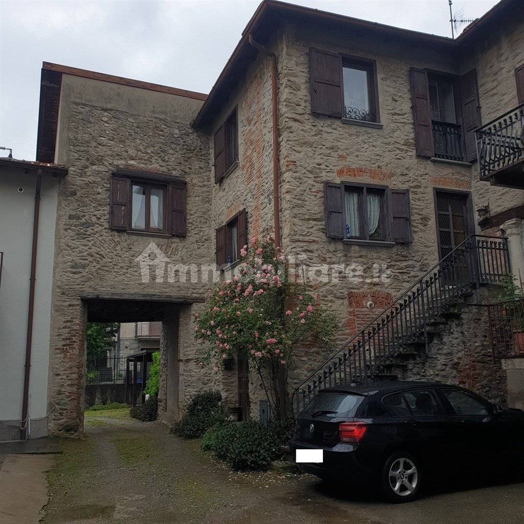 Casa indipendente in vendita a Como