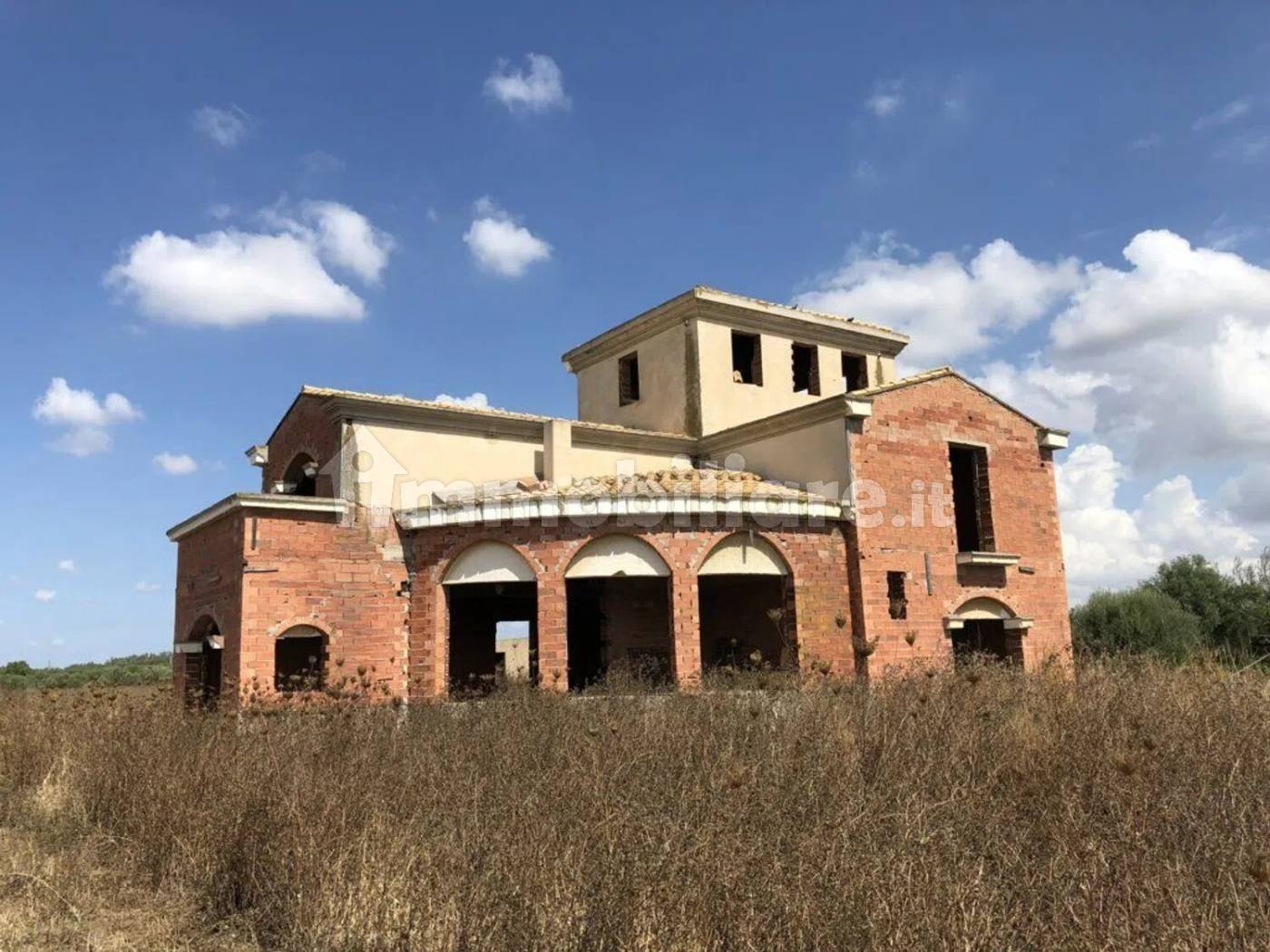 Villa in vendita a Uta