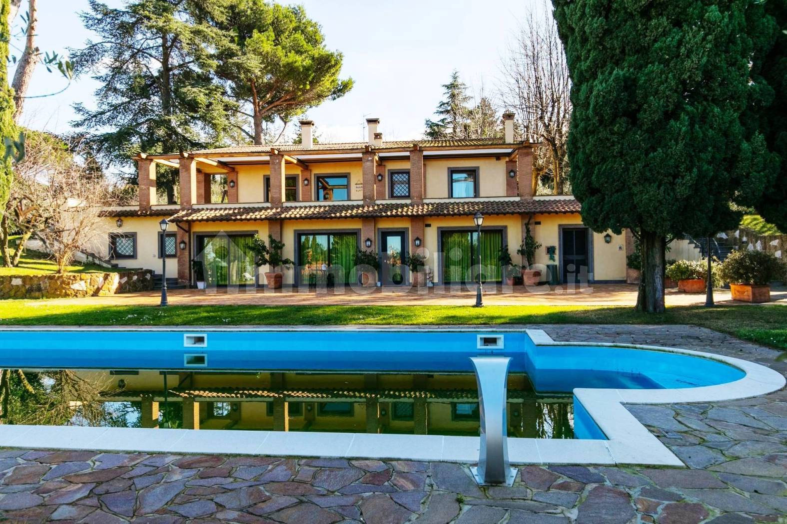 Villa in vendita a Frascati