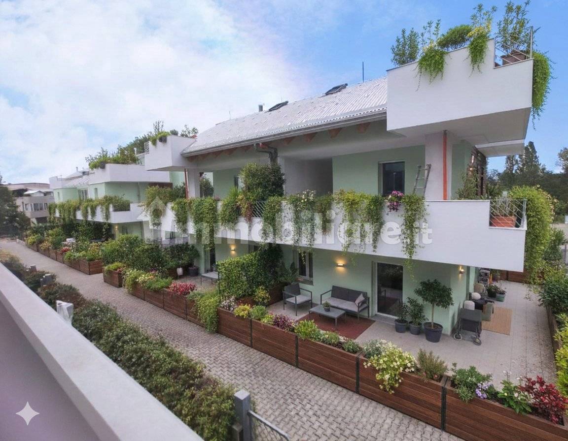 Villa in vendita a Imola