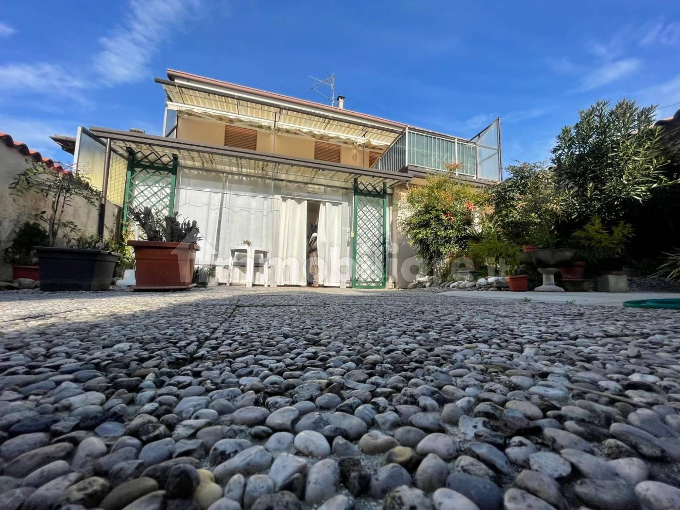 Casa indipendente in vendita a Montichiari