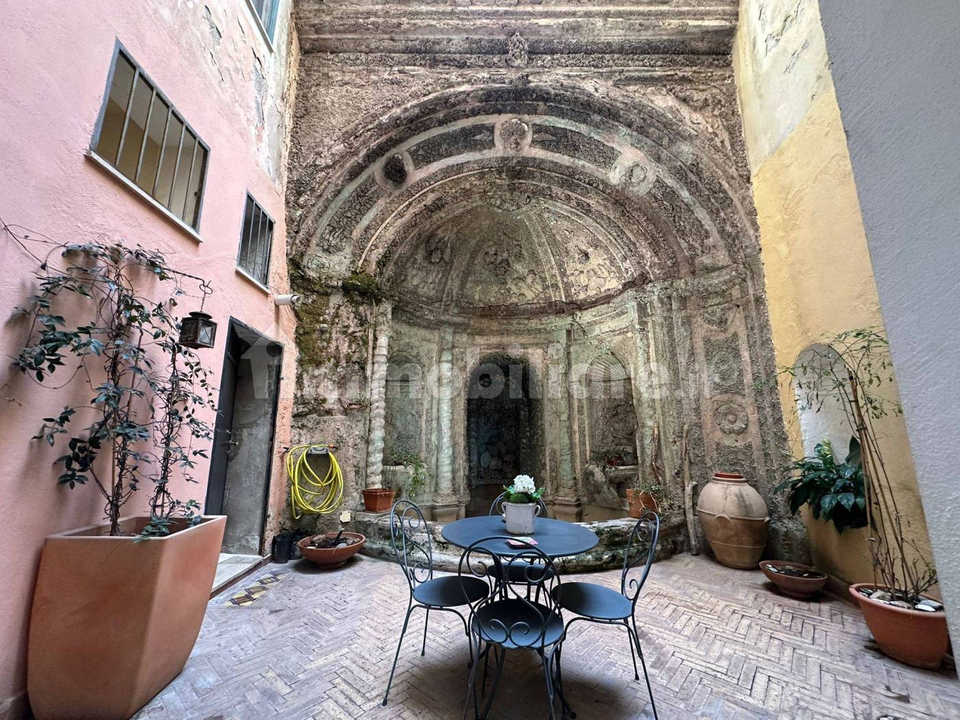 Appartamento in vendita a Salerno