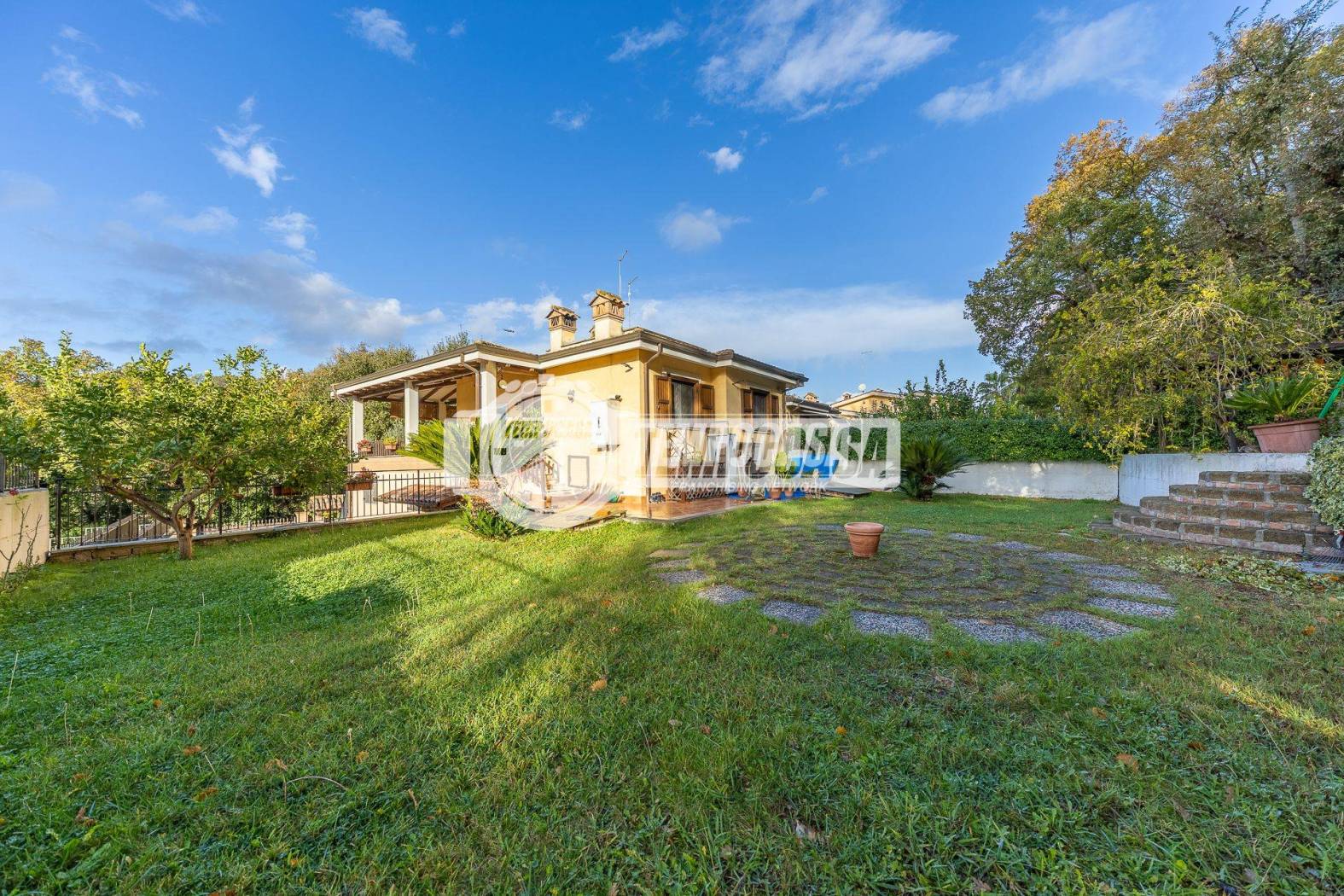 Villetta a schiera in vendita a Fiumicino