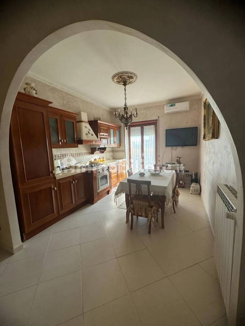 Appartamento in vendita a Guidonia Montecelio