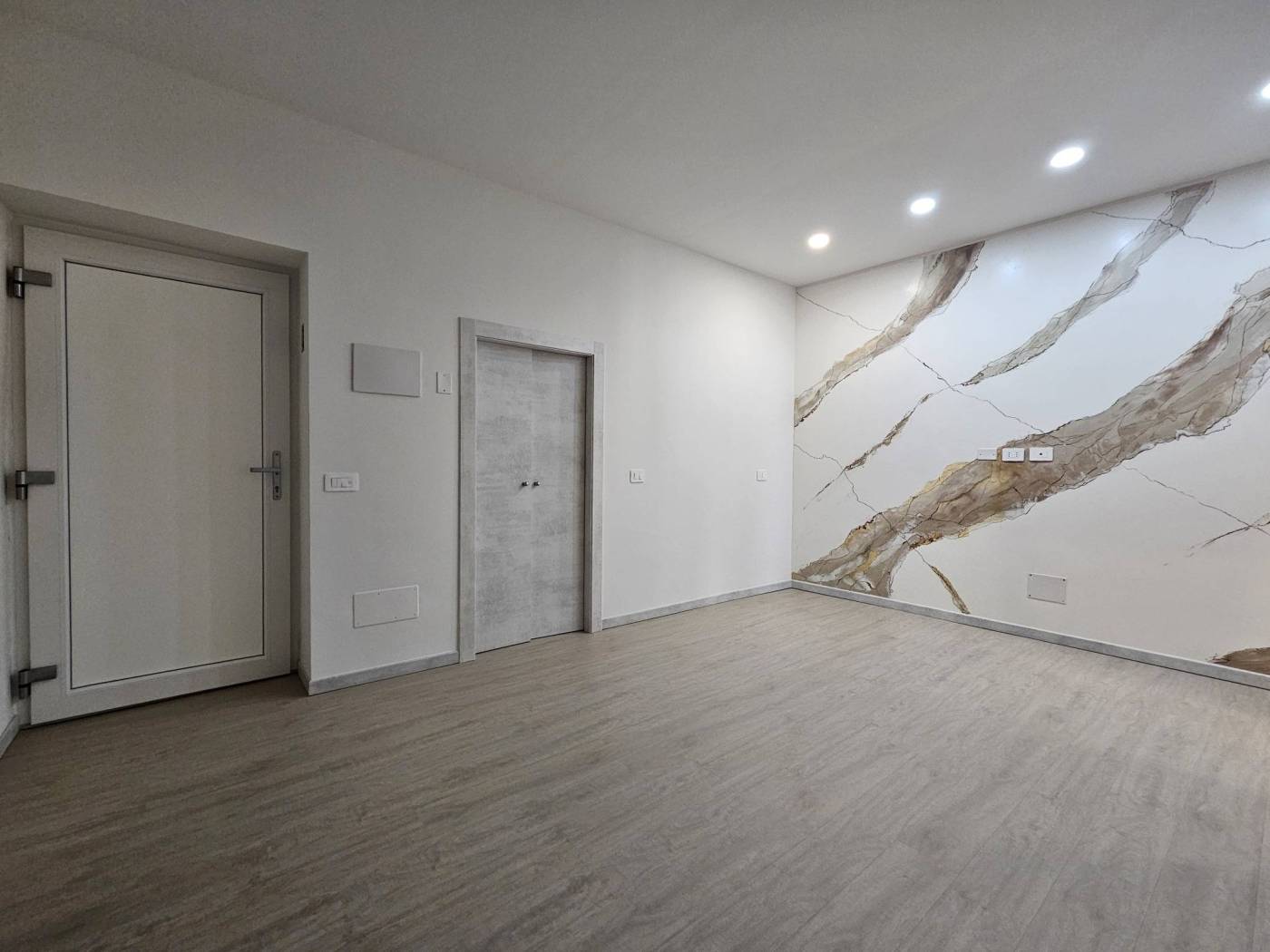 Appartamento in vendita a Rho