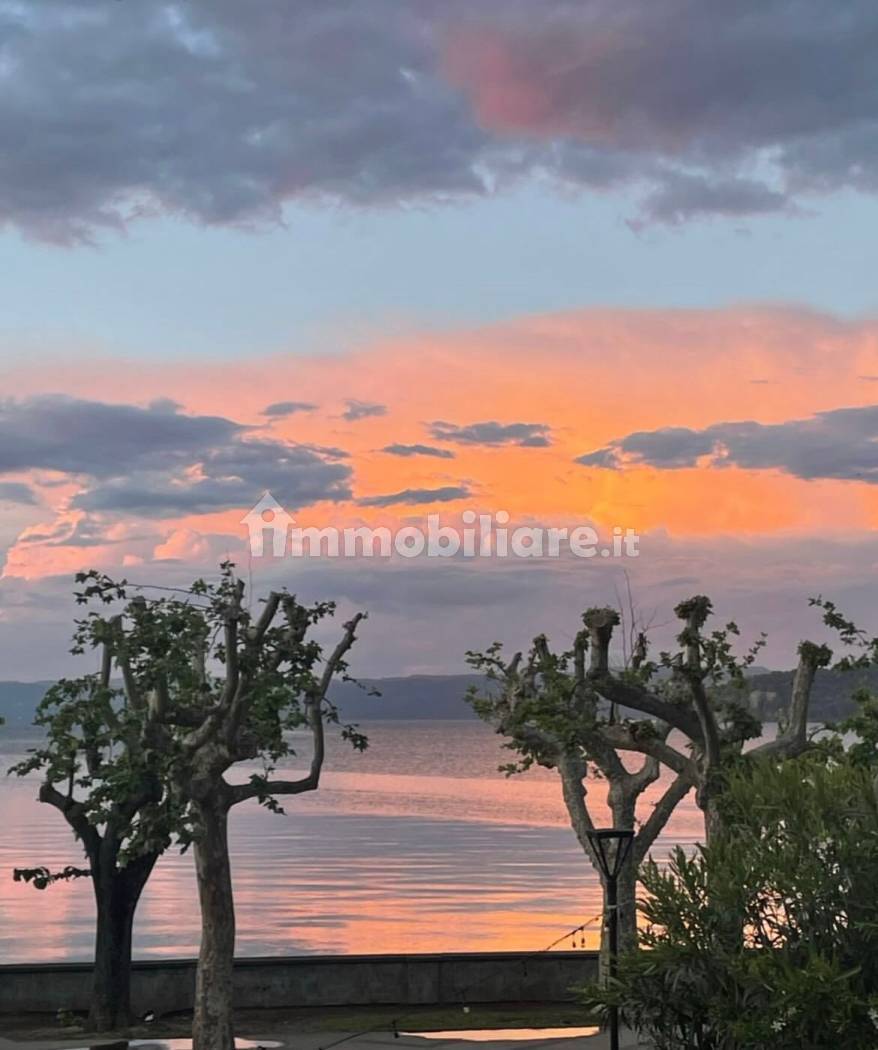 Appartamento in vendita a Marta