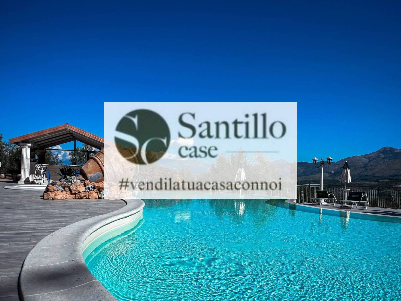 Villa in vendita a Sant'Andrea del Garigliano