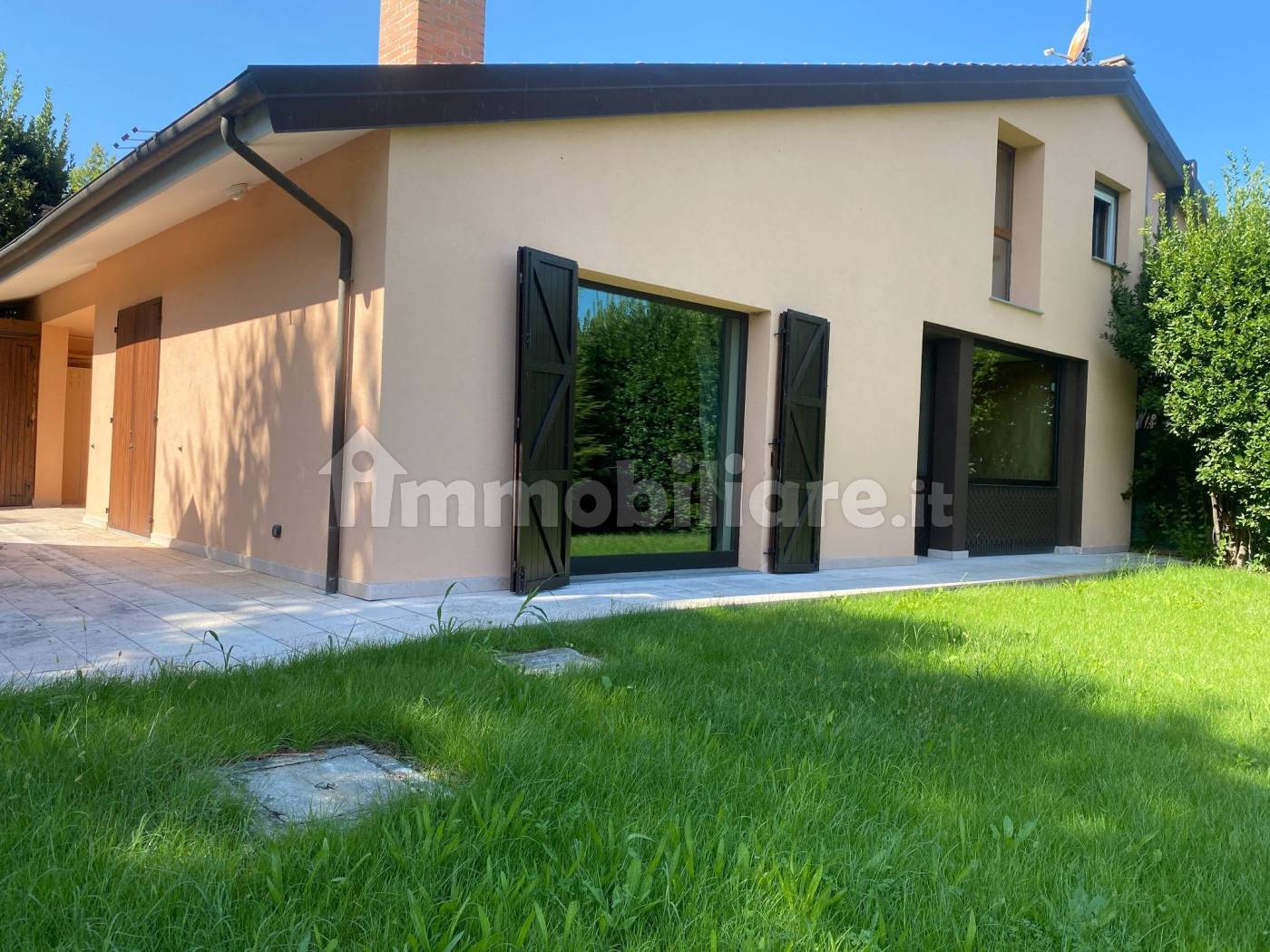 Villa in vendita a Imola