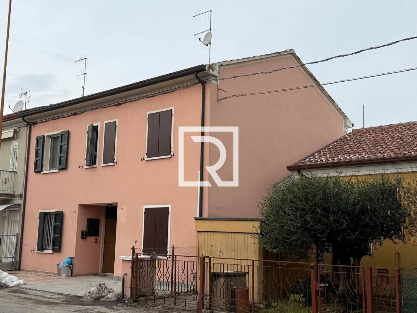 Casa indipendente in vendita a Cesena