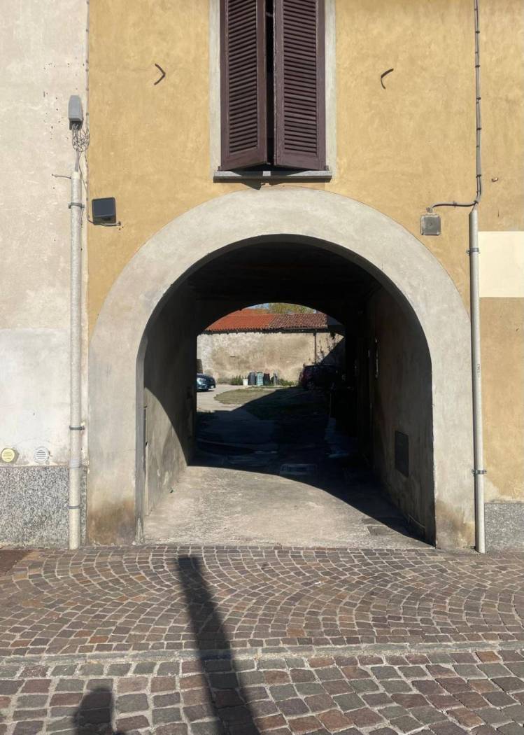 Rustico - Casale in vendita a Sovico