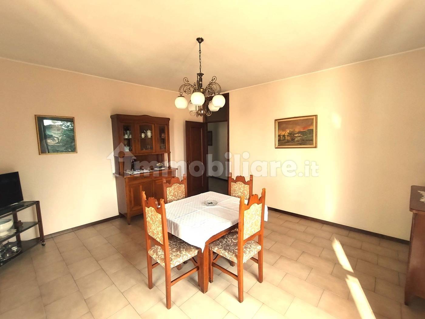 Villa in vendita a Carobbio degli Angeli