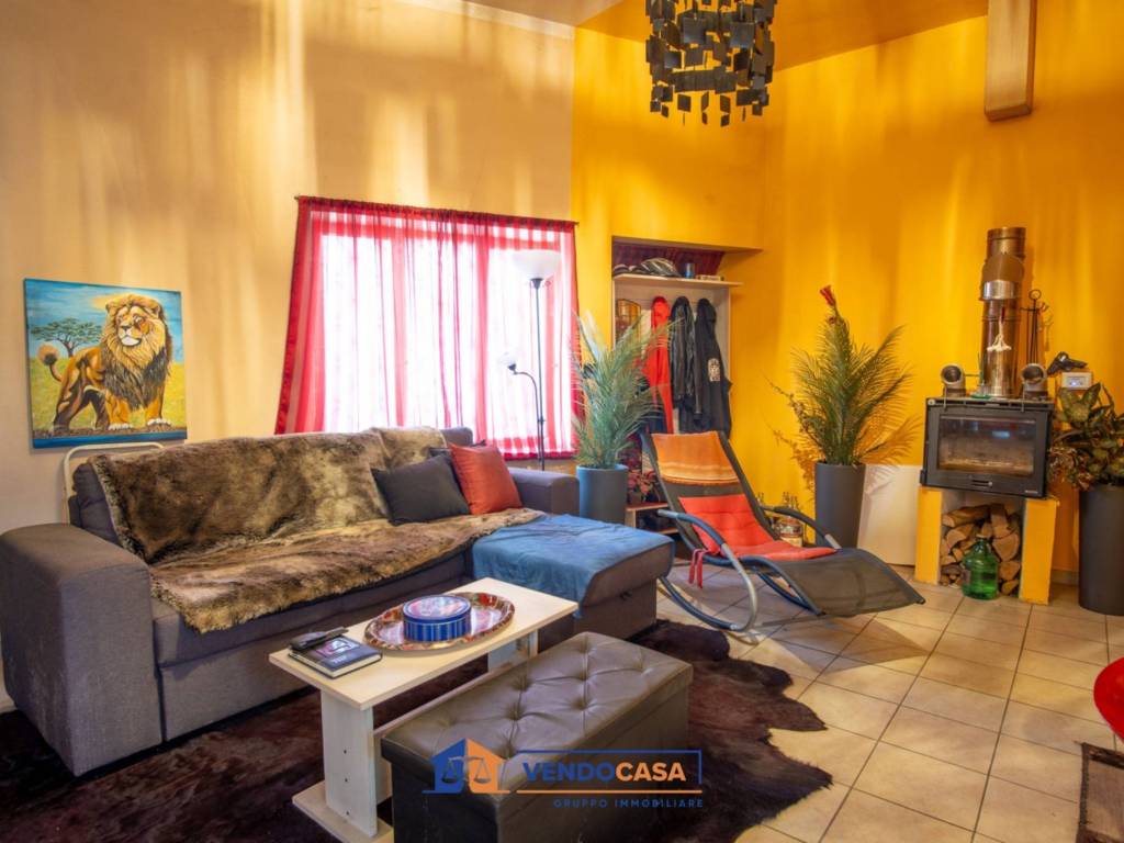Salone