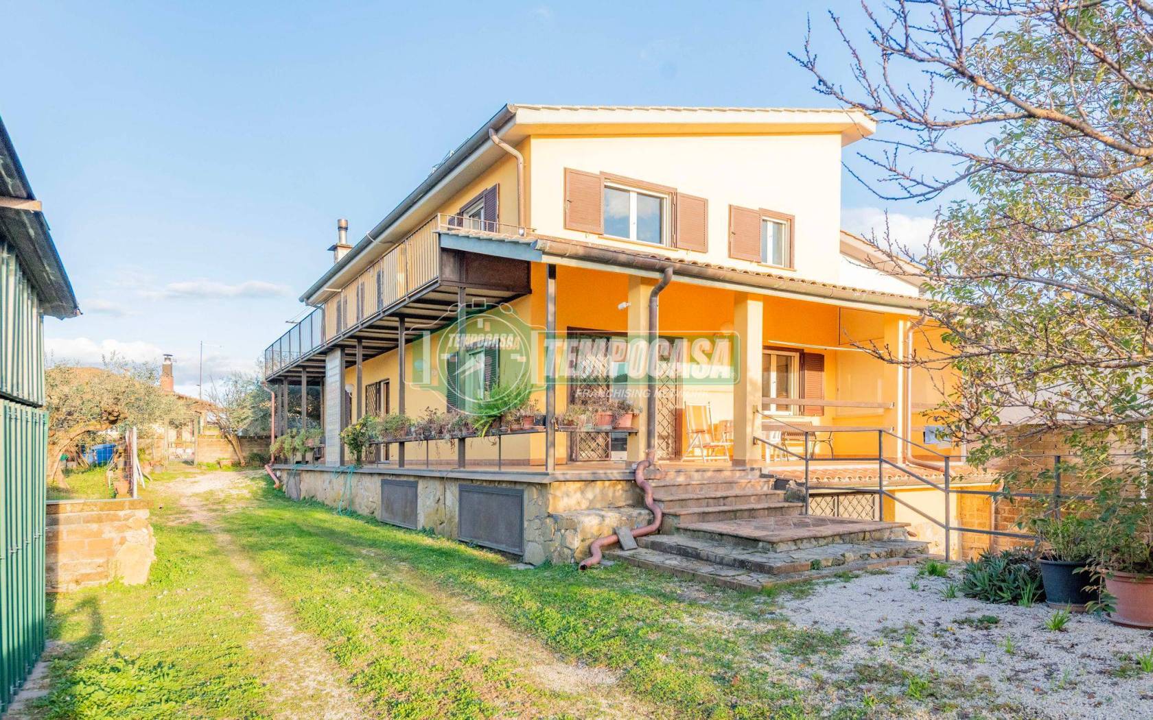 Villa in vendita a Anguillara Sabazia