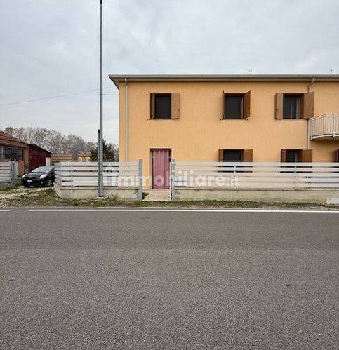 Casa indipendente in vendita a Riva del Po