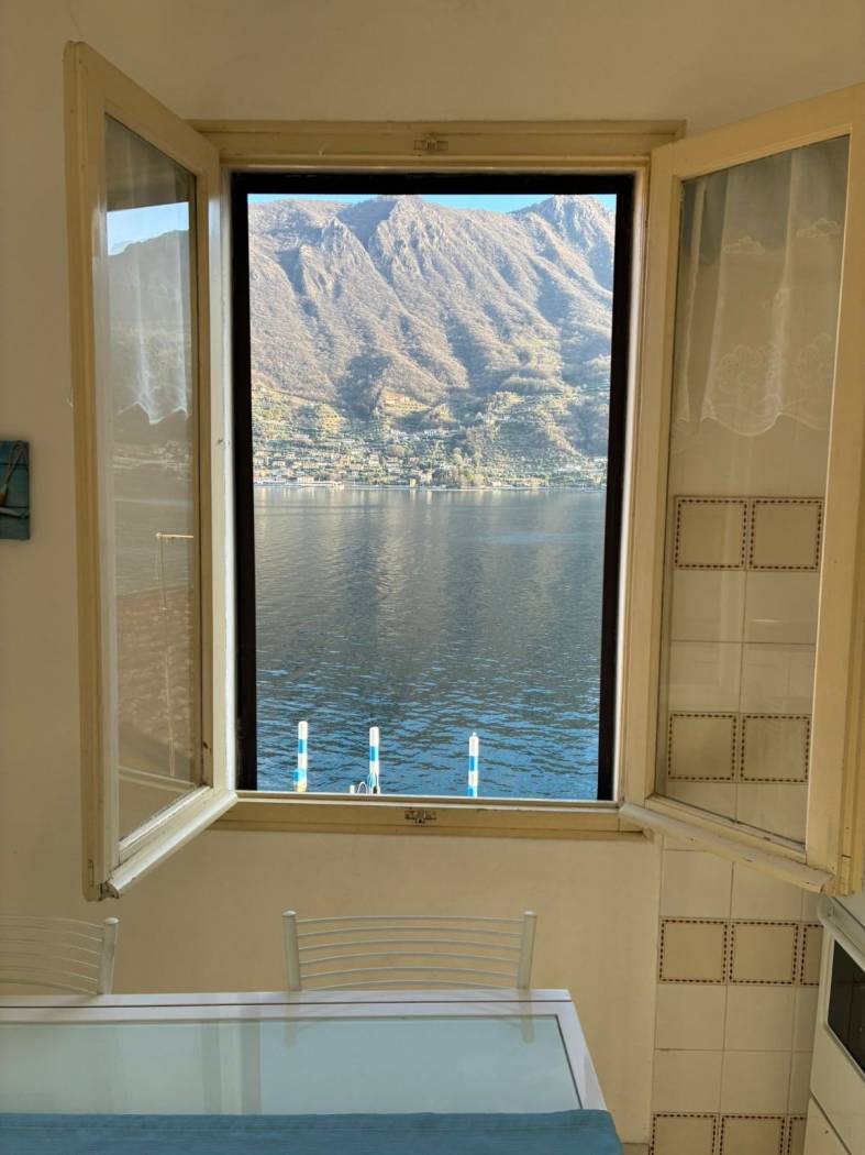 Appartamento in vendita a Monte Isola