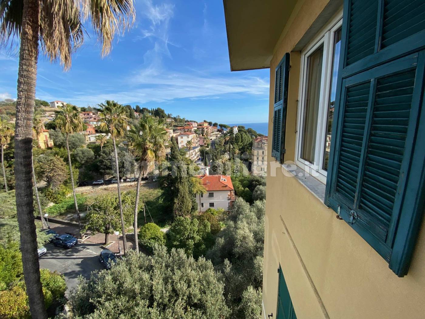 Appartamento in vendita a Imperia