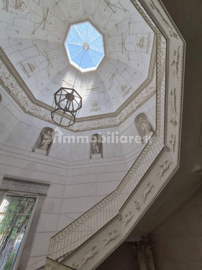 Appartamento in affitto a Napoli