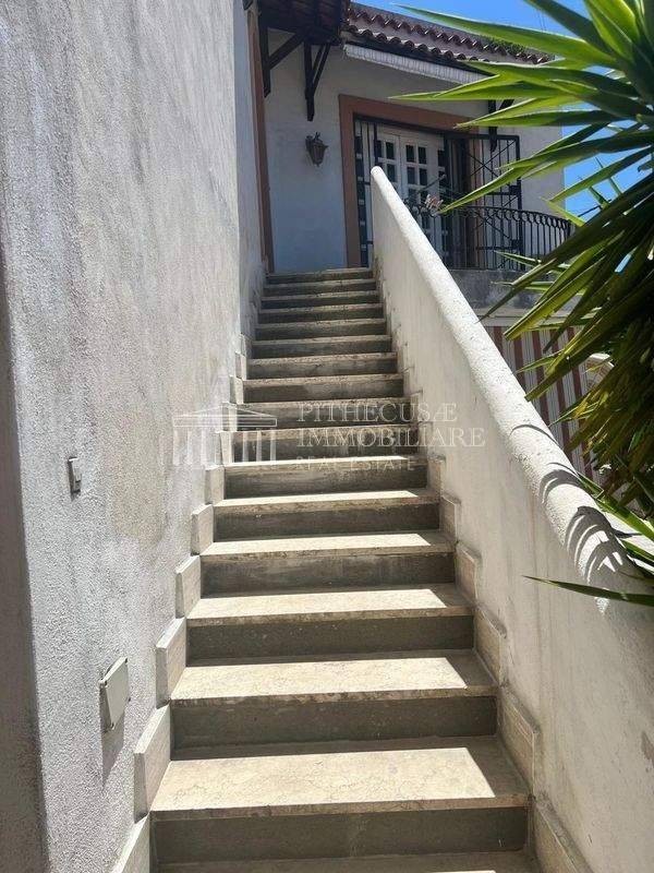 Appartamento in vendita a Ischia