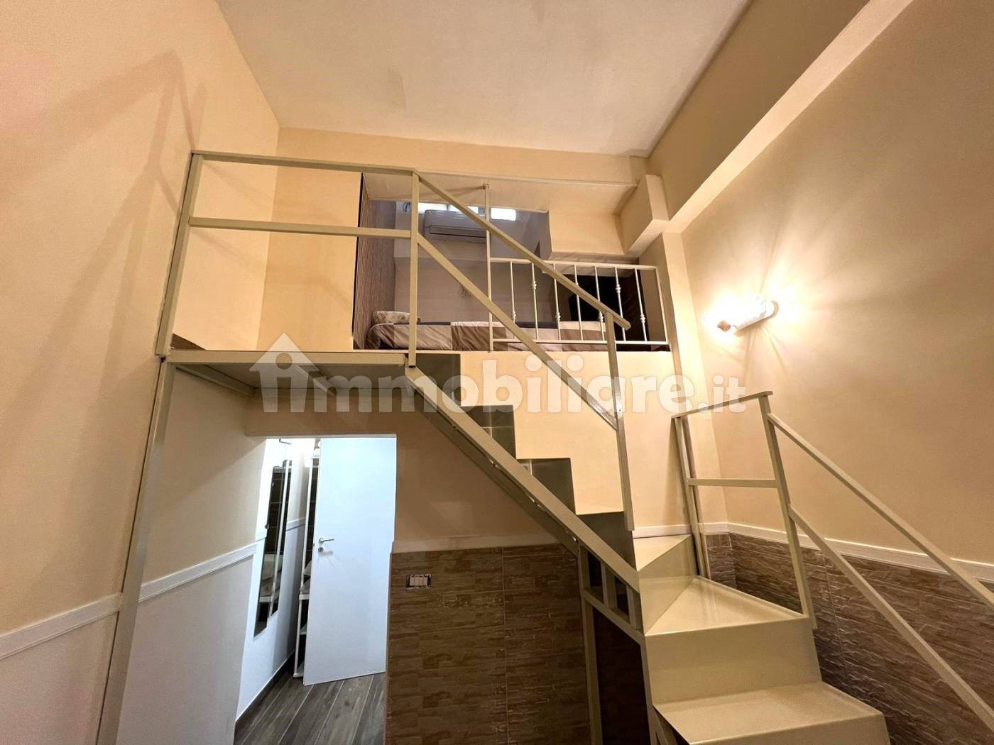 Appartamento in affitto a Napoli