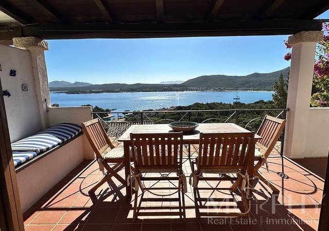 Villetta a schiera in vendita a Olbia