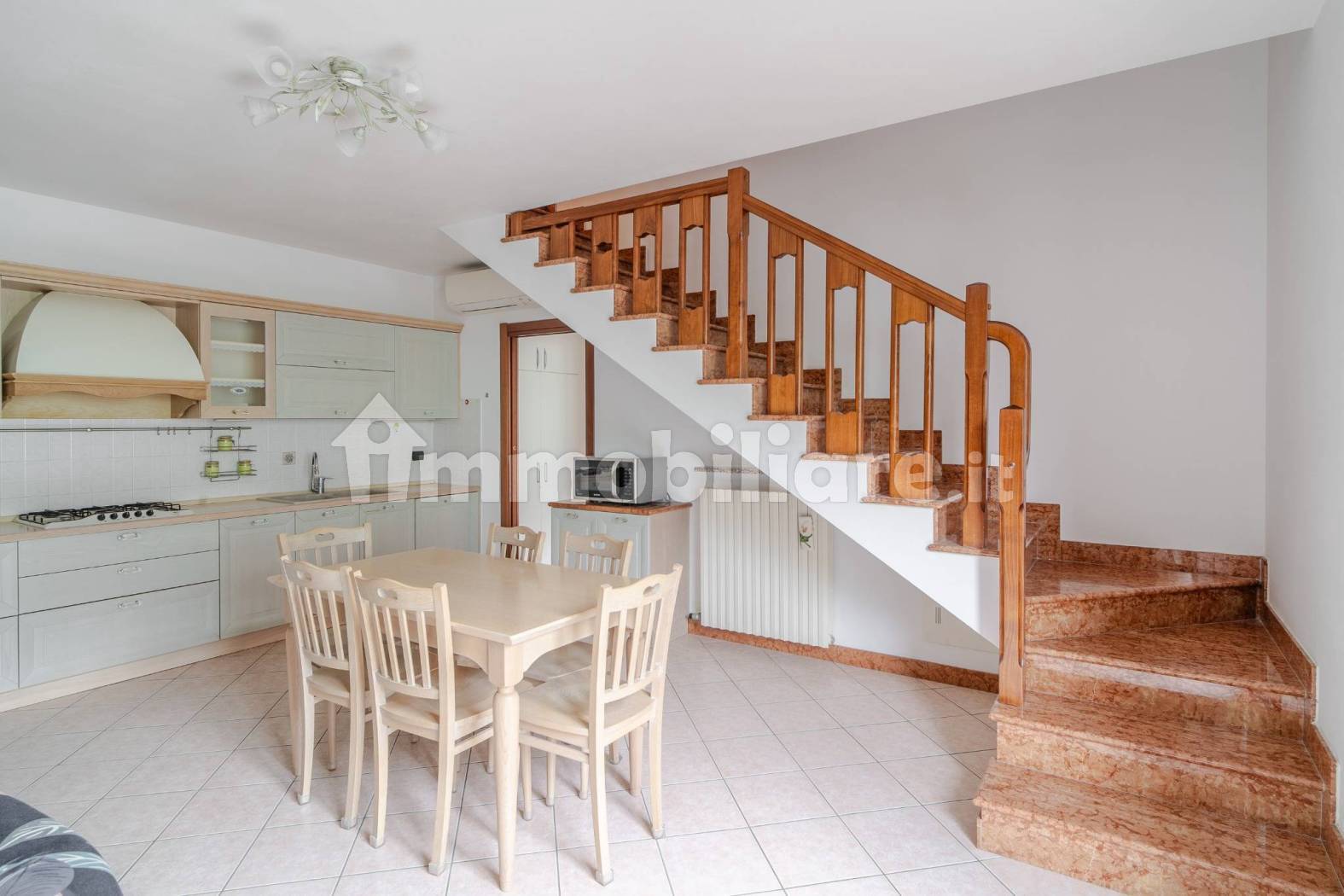 Appartamento in vendita a Grezzana