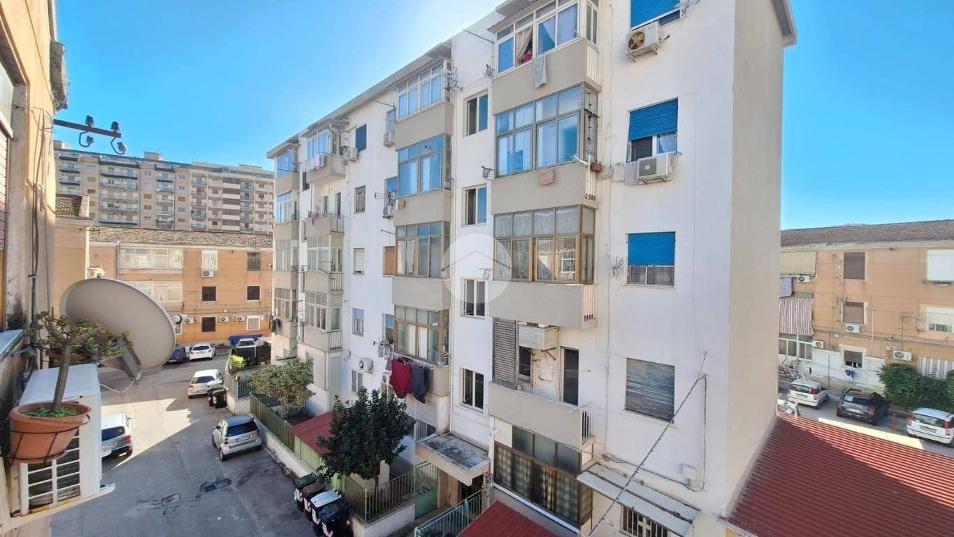 Appartamento in vendita a Palermo