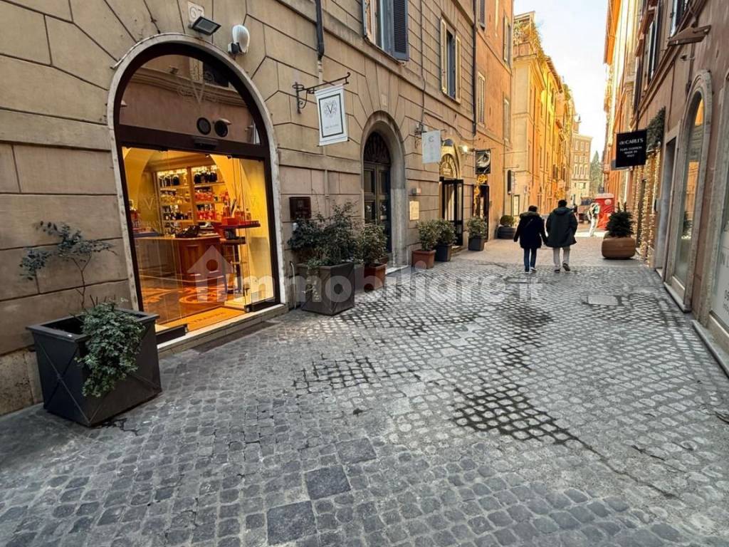Via Vittora Rome Locale commerciale via Vittoria, Roma, Rif. 125925455 - Immobiliare.it