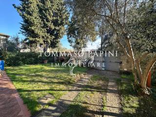 Two-family villa viale Europa 7, Europa, Florence