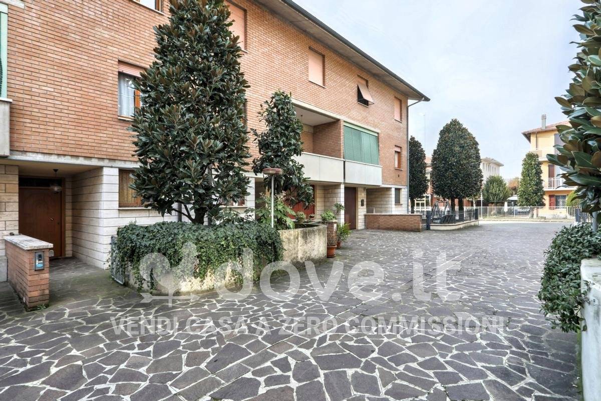 Villetta a schiera in vendita a Modena