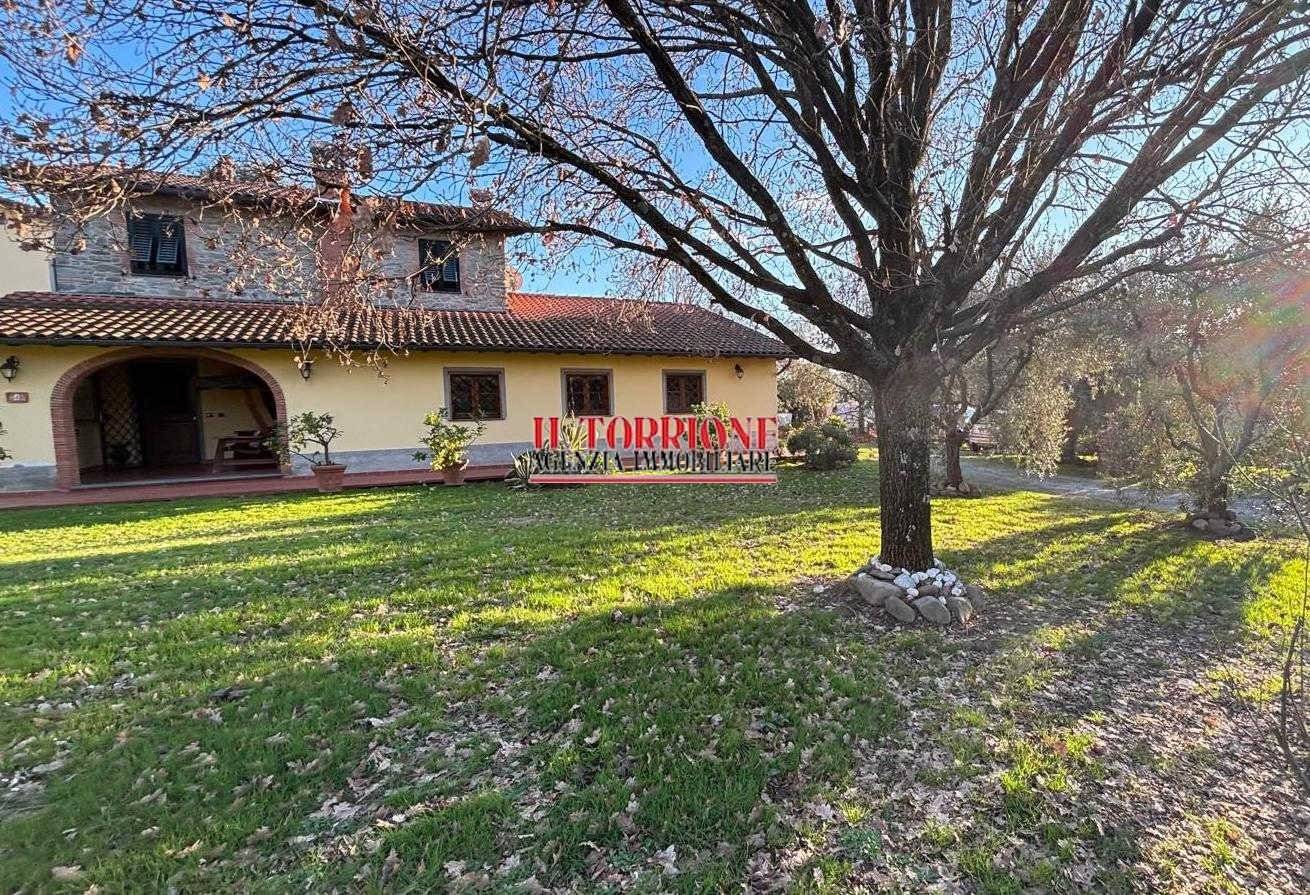 Villa in vendita a Capannori