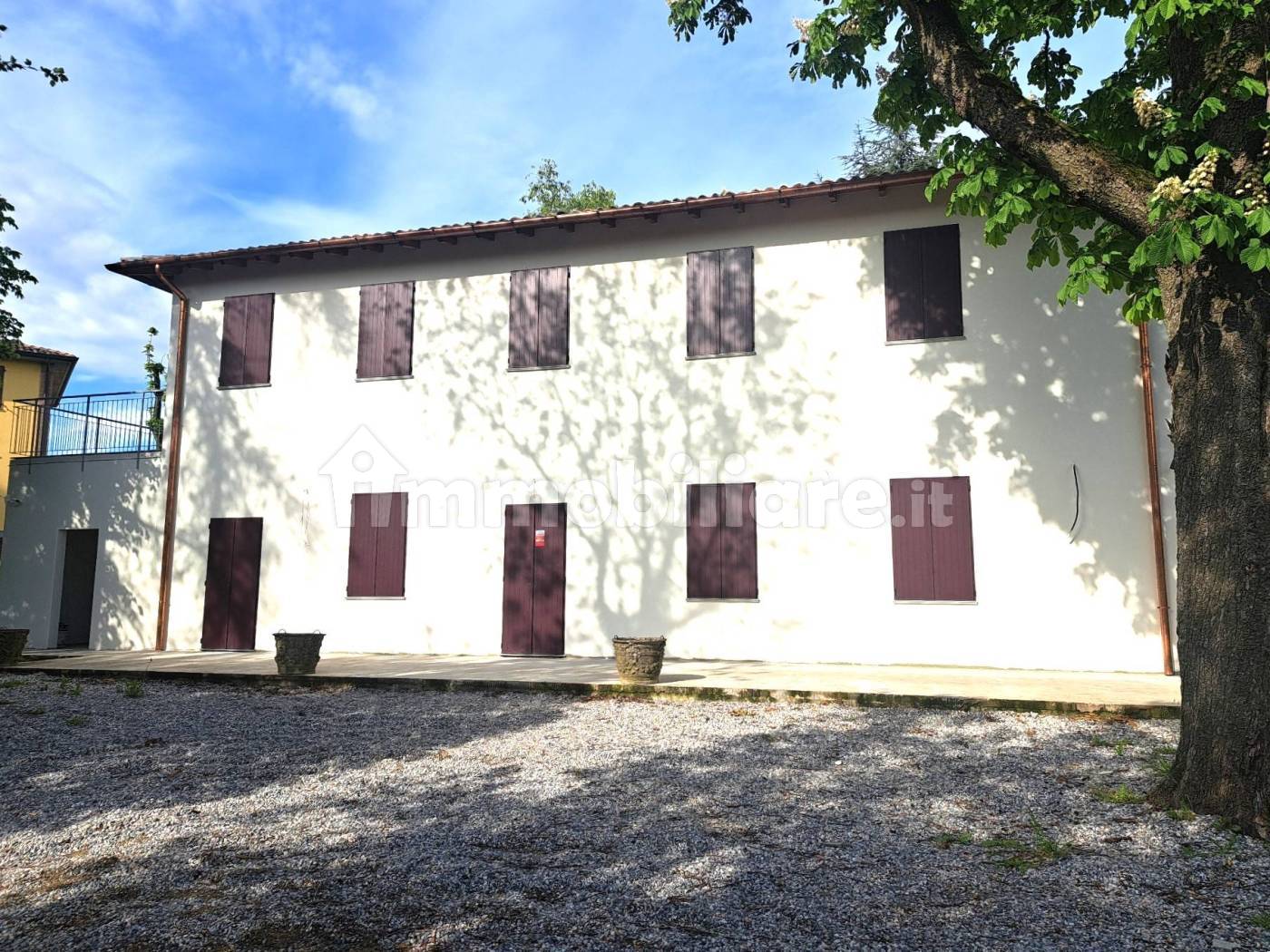 Villa in vendita a Lesignano de' Bagni