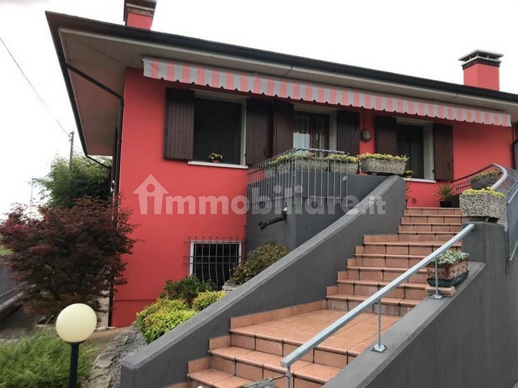 Villa in vendita a Albaredo d'Adige