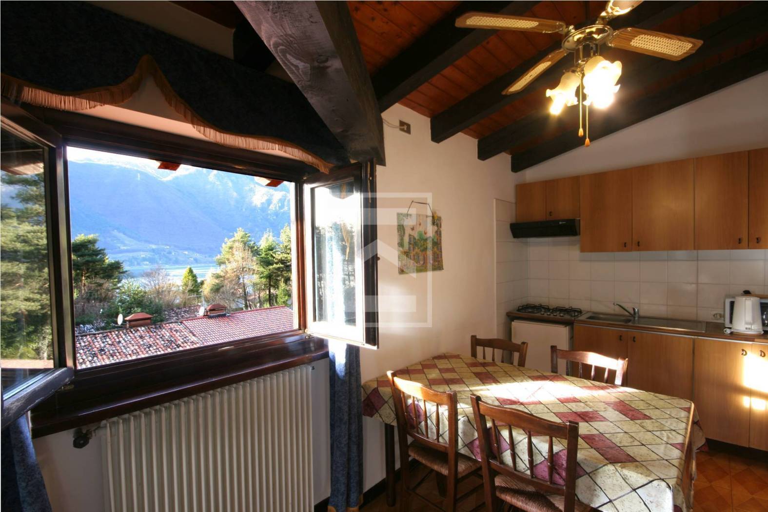 Palazzo - Edificio in vendita a Idro