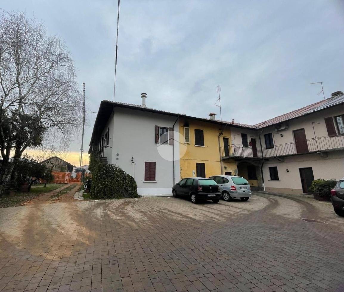 Rustico - Casale in vendita a Magenta