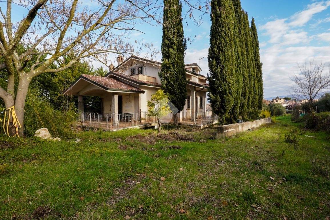 Villa in vendita a Mentana