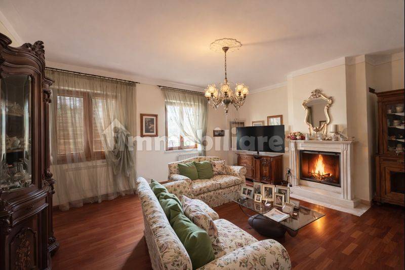 Casa indipendente in vendita a Pisa