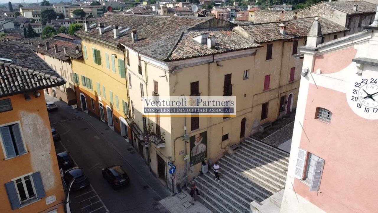 Rustico - Casale in vendita a Castiglione delle Stiviere