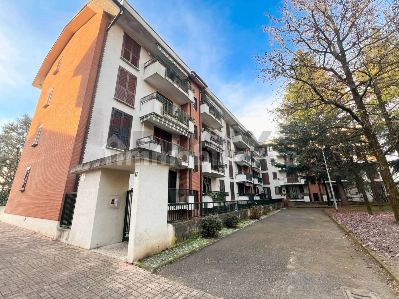 Appartamento in vendita a Monza