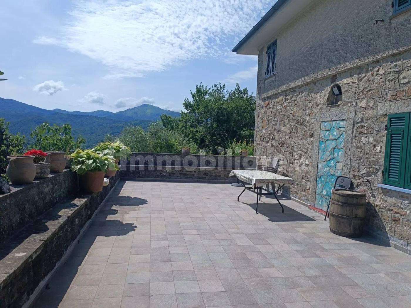 Appartamento in vendita a Varese Ligure