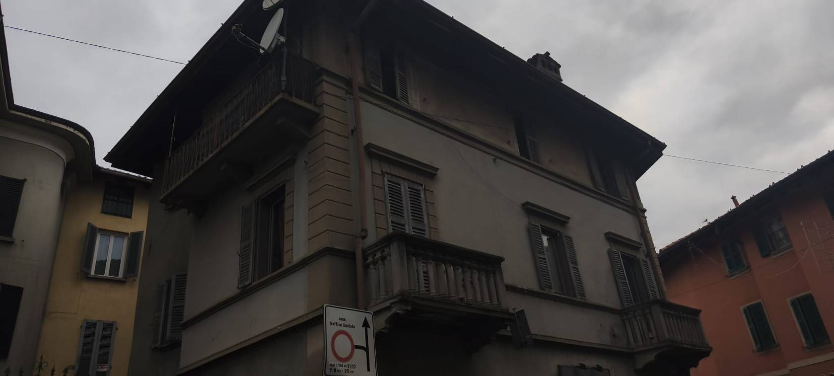 Villa in vendita a Brivio