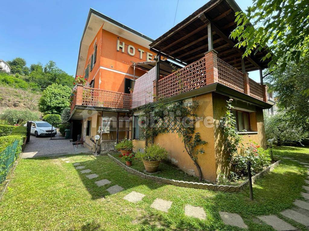 Casa indipendente in vendita a Bagni di Lucca