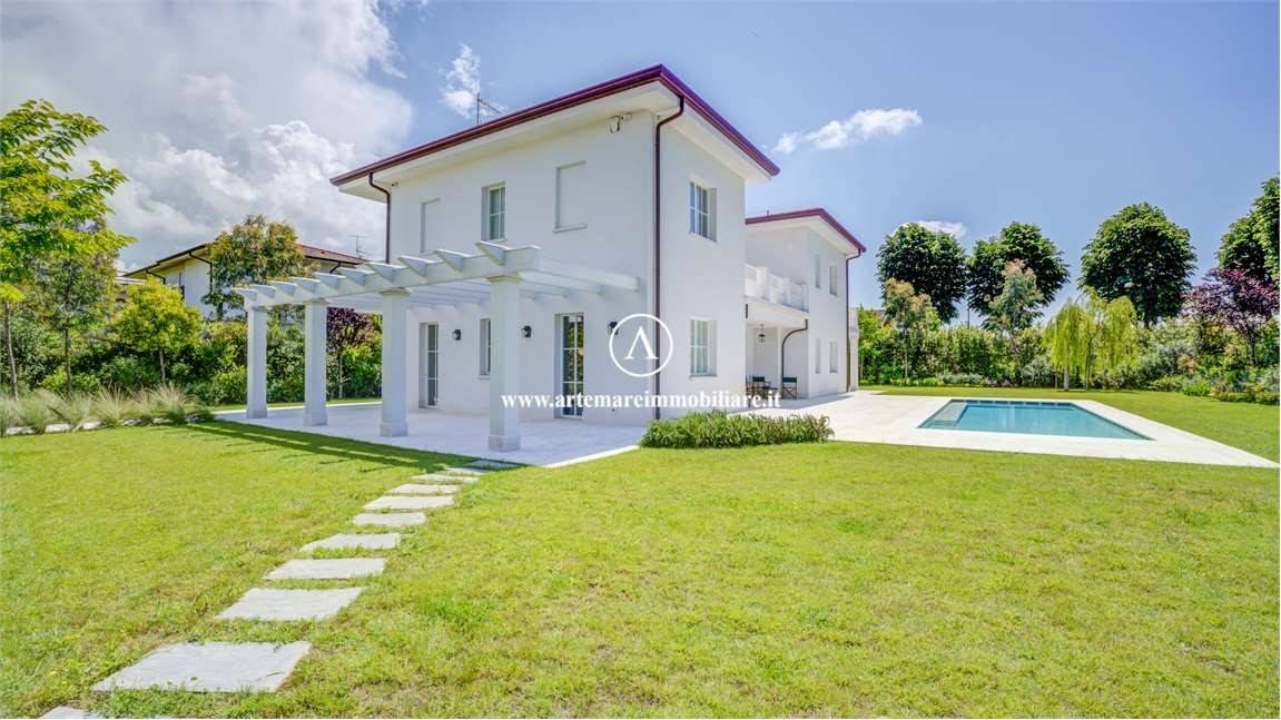 Villa in affitto a Forte dei Marmi