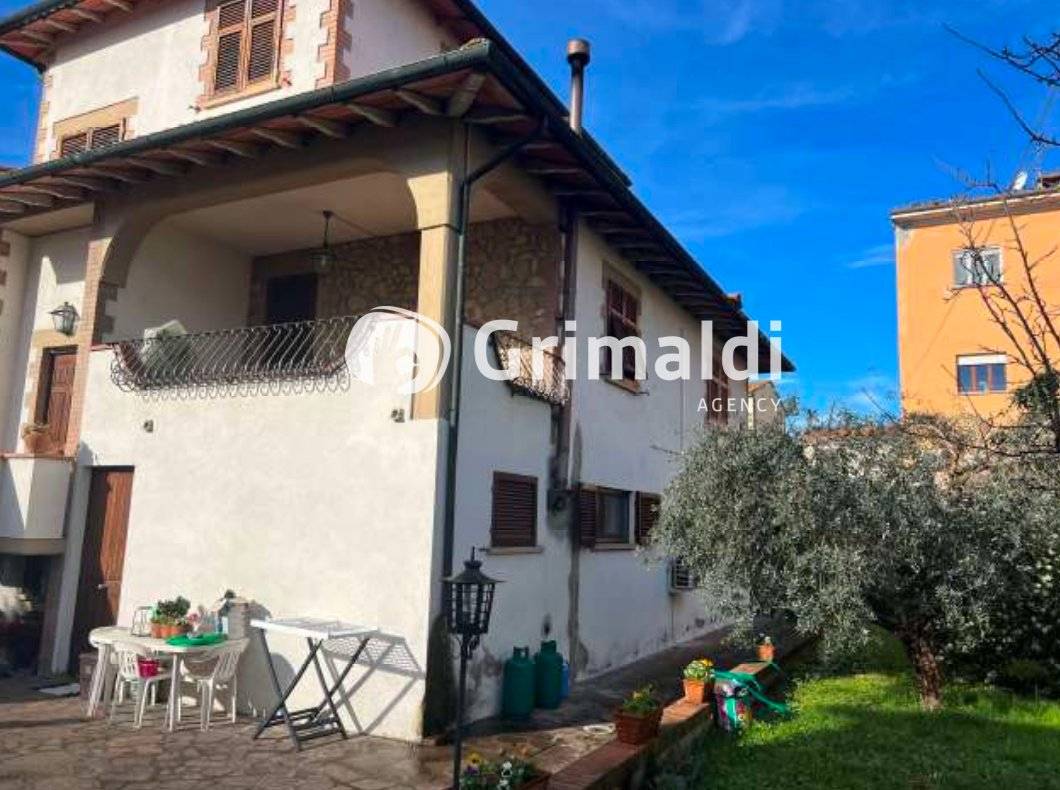 Villa in vendita a Volterra