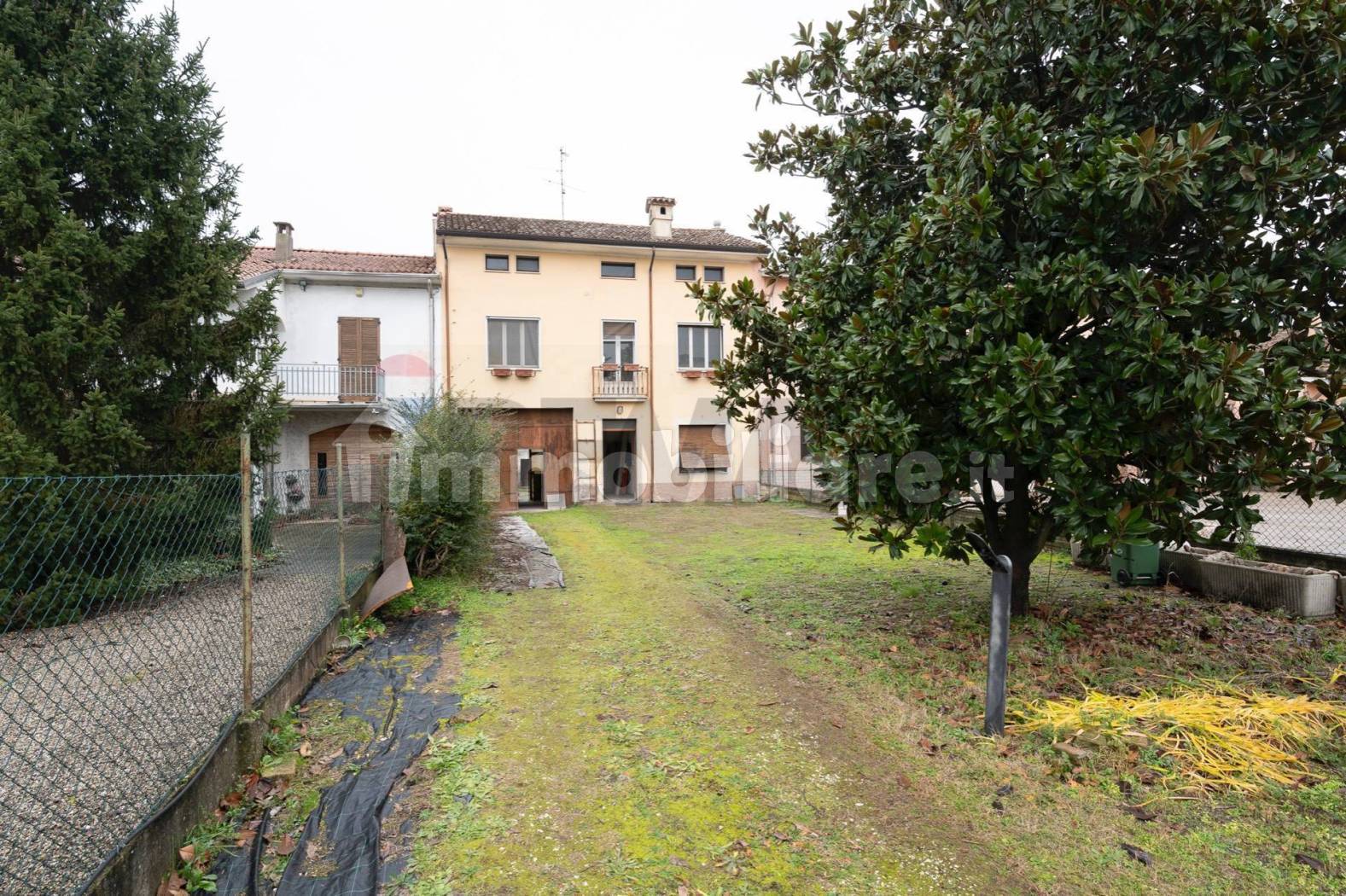 Appartamento in vendita a Gazzuolo