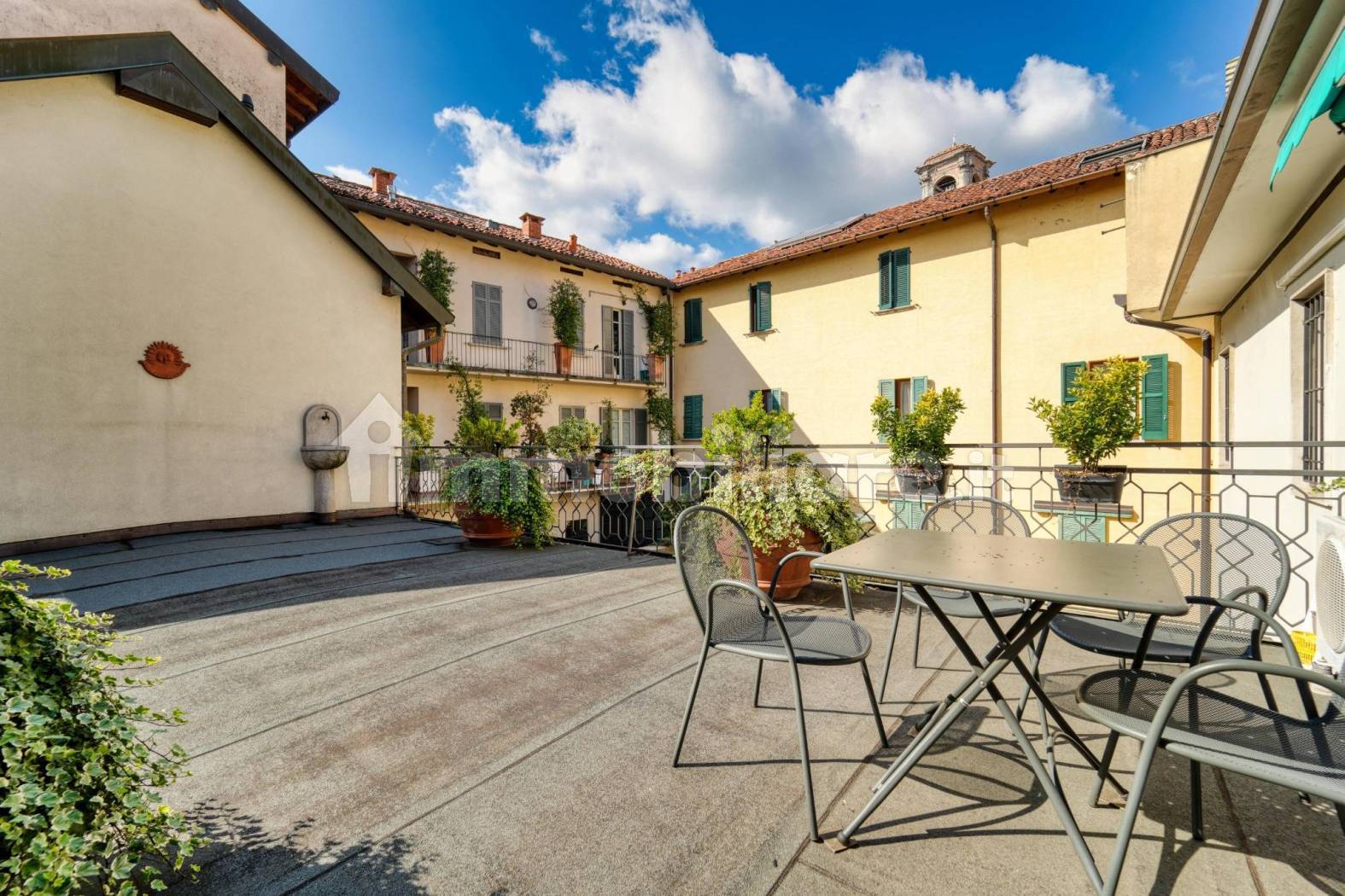 Appartamento in vendita a Appiano Gentile