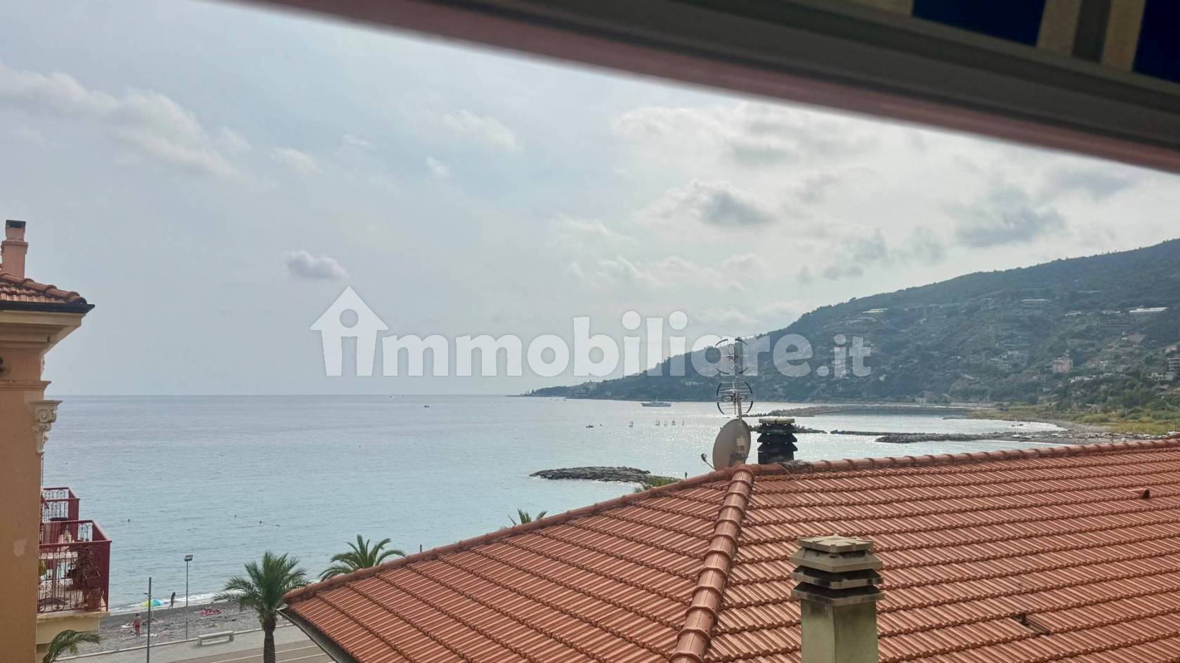 Appartamento in vendita a Ospedaletti