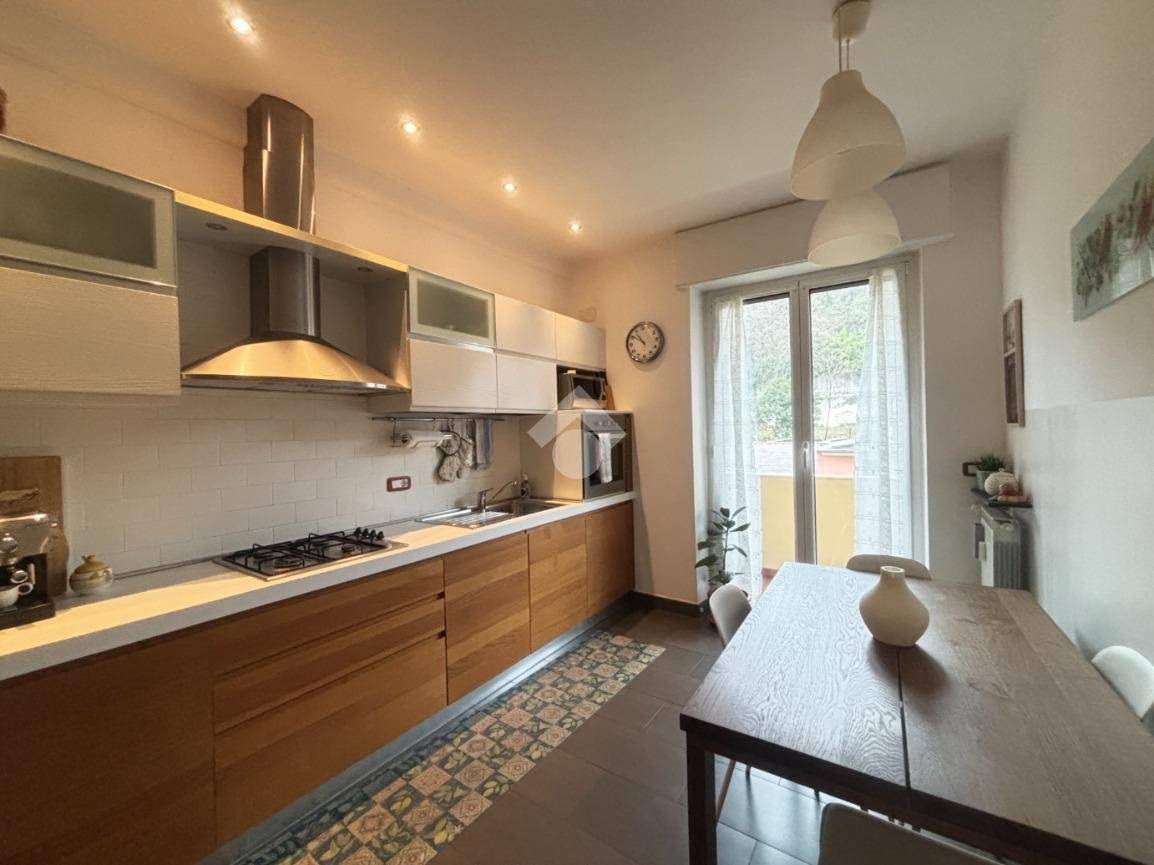 Appartamento in vendita a Genova