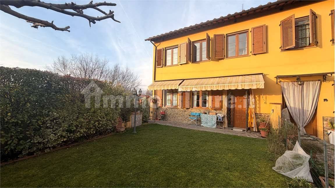 Villa in vendita a Capannori