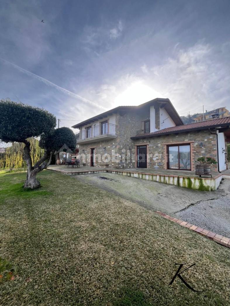 Villa in vendita a Ogliastro Cilento